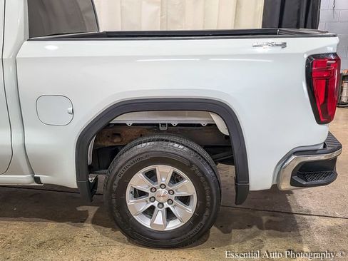Used 2022 GMC Sierra 1500 Pro w/ Pro Value Package AWD/4WD image 9