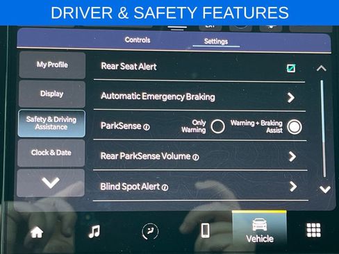 New 2025 Jeep Grand Cherokee L Altitude image 7