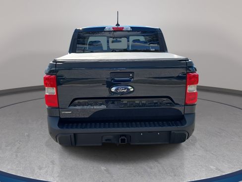 Used 2022 Ford Maverick Lariat w/ Lariat Luxury Package FWD image 6