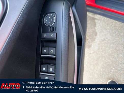 Used 2024 Kia Soul LX w/ Option Group 015 FWD image 10