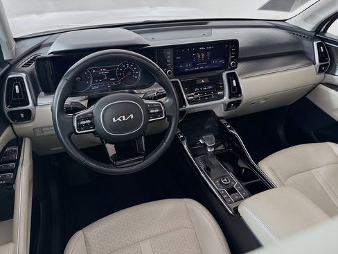 Used 2022 Kia Sorento SX AWD/4WD image 24
