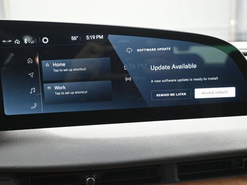 Used 2024 Lucid Air Touring image 12