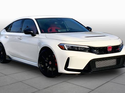 Used 2025 Honda Civic Type R image 3