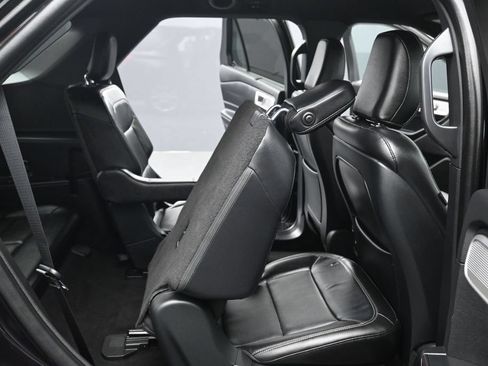 Used 2020 Ford Explorer Limited AWD/4WD image 34