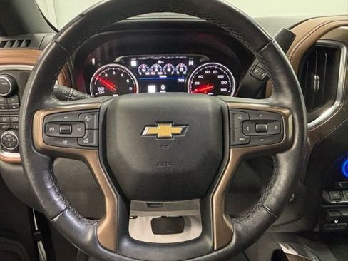 Used 2020 Chevrolet Silverado 1500 High Country w/ Technology Package image 25