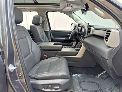 Used 2023 Toyota Sequoia Limited AWD/4WD image 16