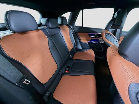 New 2026 Mercedes-Benz GLC 300 4MATIC image 30