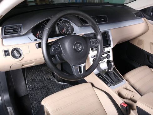 Used 2016 Volkswagen CC Sport FWD image 32