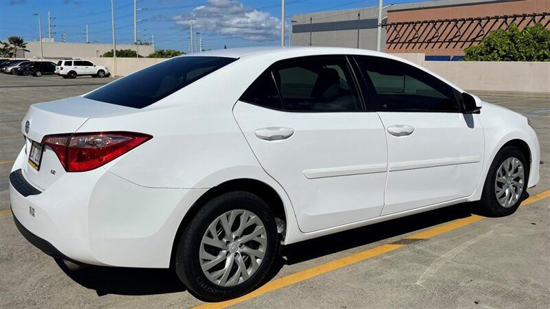 Used 2018 Toyota Corolla LE w/ Body Protection Package FWD image 7