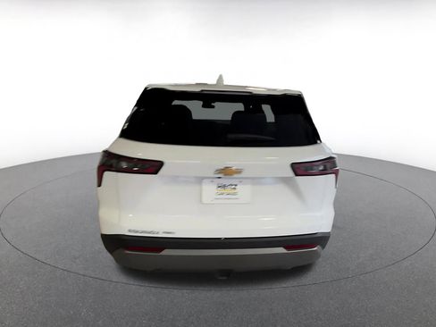 Used 2025 Chevrolet Equinox LT image 17