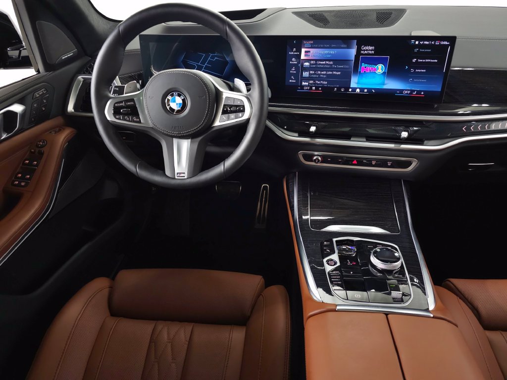 Used 2027 BMW X7 xDrive40i w/ Executive Package AWD/4WD image 20