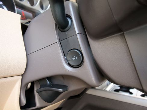 Used 2016 Ford F250 Lariat w/ Lariat Ultimate Package image 27