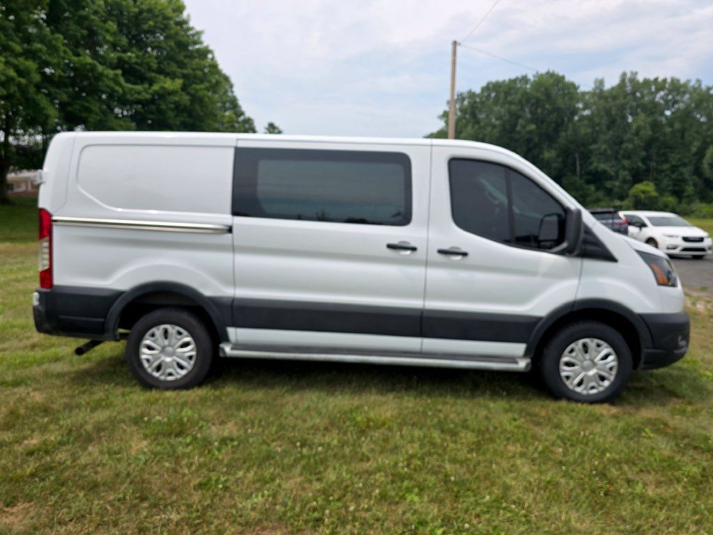 Used 2024 Ford Transit 250 Low Roof w/ Exterior Upgrade Package RWD image 8