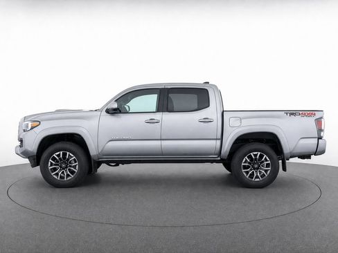 Used 2023 Toyota Tacoma TRD Sport w/ Technology Package AWD/4WD image 6