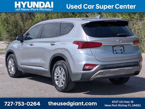 Used 2020 Hyundai Santa Fe SEL FWD image 3