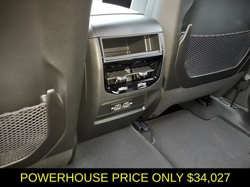 New 2025 Jeep Grand Cherokee Laredo image 13