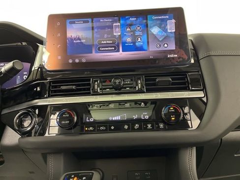 New 2026 Nissan Pathfinder Platinum w/ Cargo Package FWD image 25