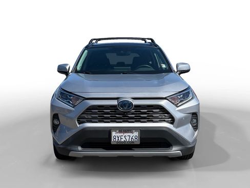 Used 2021 Toyota RAV4 Limited AWD/4WD image 8