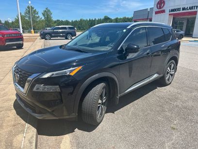 Used 2023 Nissan Rogue SL