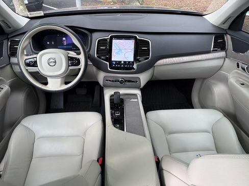 Used 2024 Volvo XC90 B5 Plus w/ Protection Package Premier AWD/4WD image 31