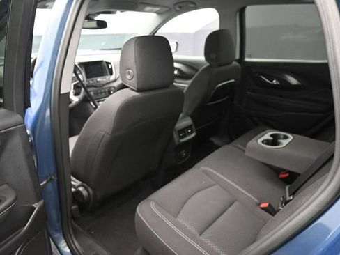 Used 2024 GMC Terrain SLE AWD/4WD image 14