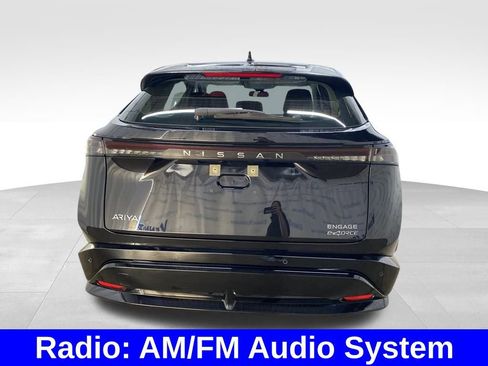 Used 2023 Nissan Ariya AWD image 5