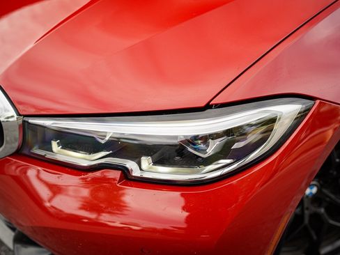 Used 2022 BMW 330i Sedan w/ Convenience Package image 4