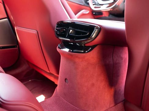 Certified 2025 Ferrari Purosangue image 15