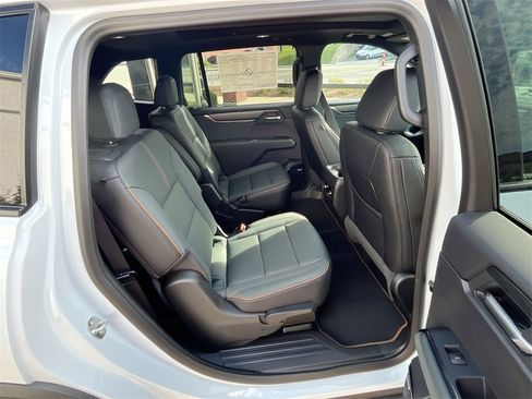 New 2026 GMC Acadia AT4 w/ Super Cruise Package image 42