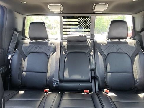 Used 2025 RAM 1500 Limited AWD/4WD image 10