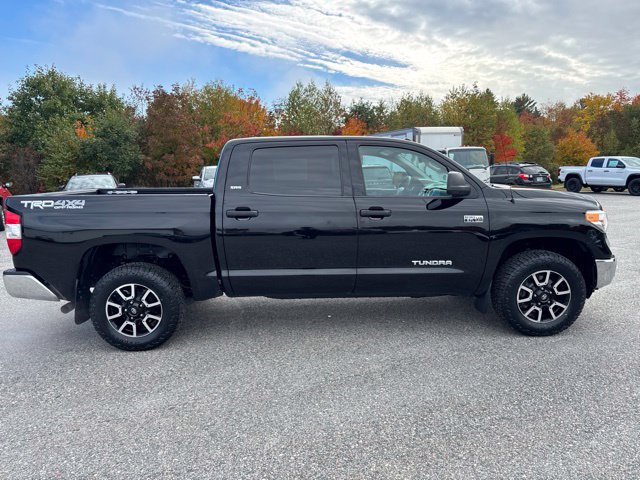 Used 2016 Toyota Tundra SR5 w/ TRD Off Road Package AWD/4WD image 7