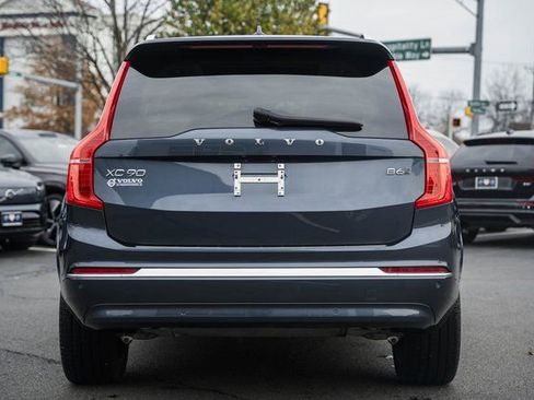 Used 2024 Volvo XC90 B6 Plus w/ Protection Package image 6