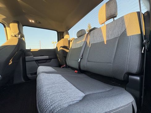 Certified 2022 Ford F150 Lightning XLT image 40