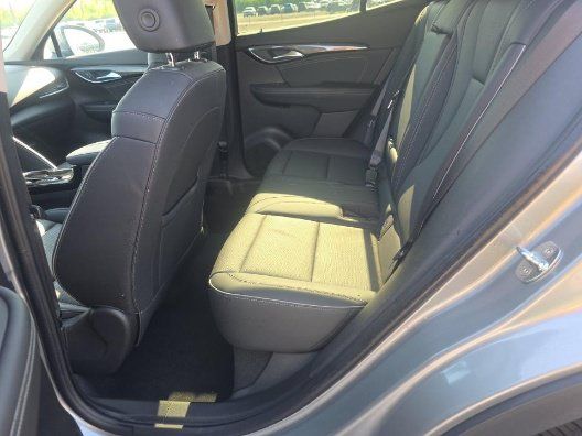 Used 2023 Buick Envision Essence AWD/4WD image 17
