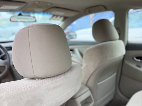 Used 2011 Toyota Camry LE w/ LE Extra-Value Pkg image 13