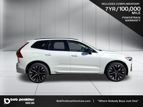 New 2026 Volvo XC60 B5 Ultra w/ Climate Package image 22
