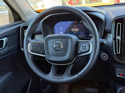 Certified 2025 Volvo XC40 B5 Plus image 13