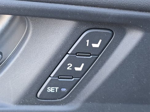 Used 2024 Honda Accord Touring image 14