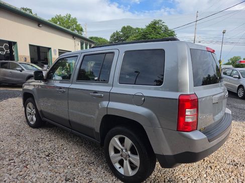 Used 2015 Jeep Patriot Latitude w/ Trailer Tow Prep Group AWD/4WD image 3