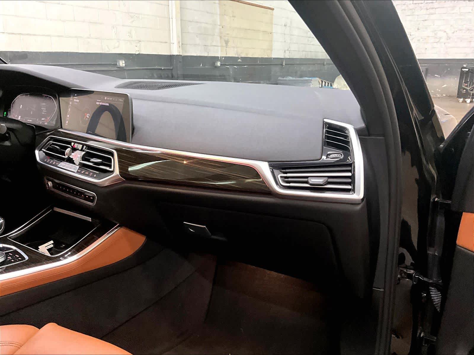 Used 2019 BMW X5 xDrive40i w/ Convenience Package AWD/4WD image 18