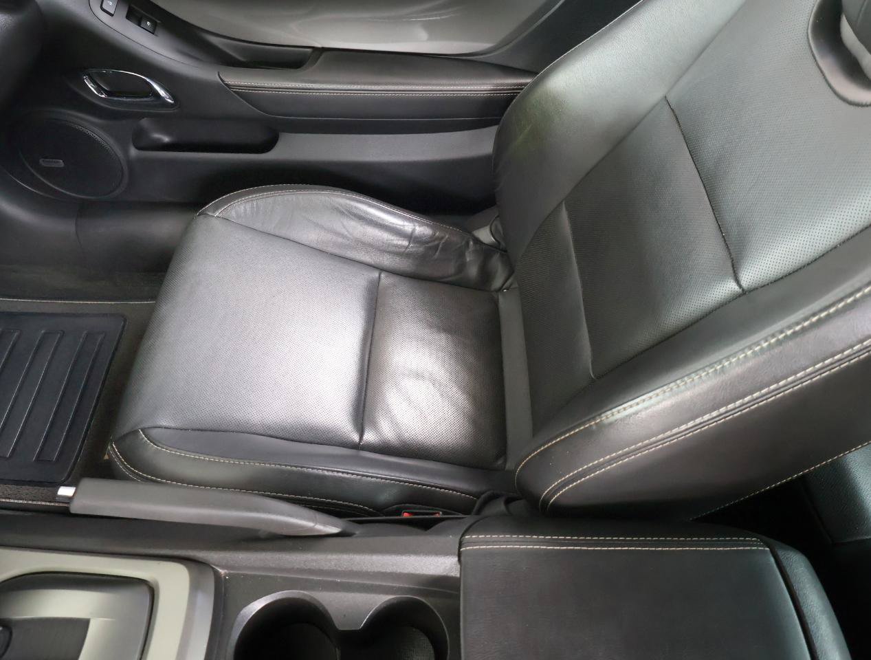 Used 2013 Chevrolet Camaro LT RWD image 38