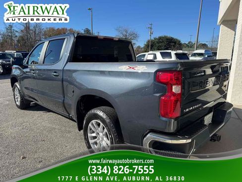 Used 2021 Chevrolet Silverado 1500 LT AWD/4WD image 8