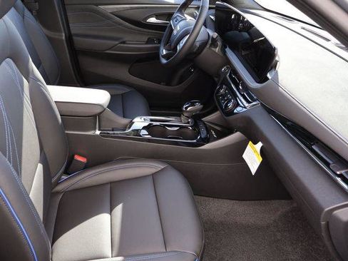 New 2026 Buick Envista Sport Touring FWD image 9