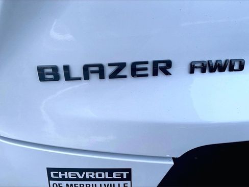 Used 2025 Chevrolet Blazer RS w/ Driver Confidence II Package image 26