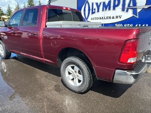 Used 2019 RAM 1500 Classic SLT AWD/4WD image 11