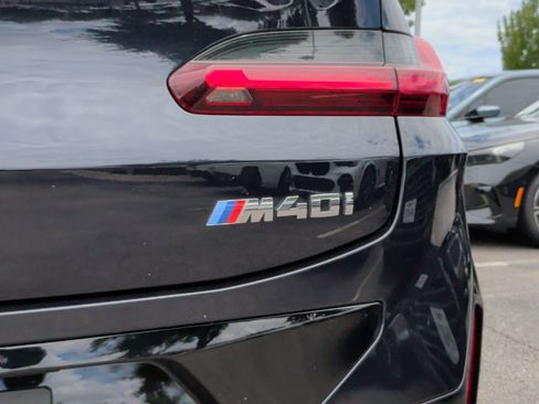 Used 2025 BMW X4 M40i AWD/4WD image 11