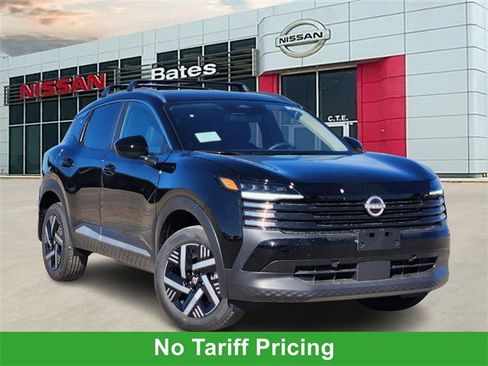 New 2026 Nissan Kicks SV image 1