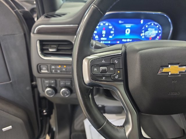 Used 2023 Chevrolet Tahoe LT w/ Luxury Package AWD/4WD image 16