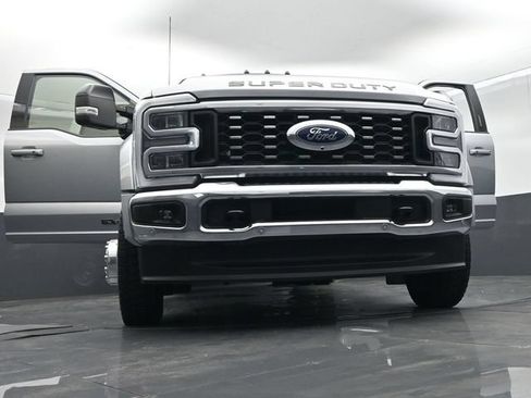Certified 2024 Ford F450 Lariat w/ Lariat Ultimate Package AWD/4WD image 75