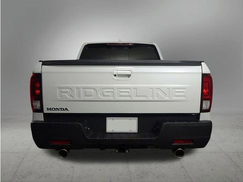 New 2026 Honda Ridgeline RTL image 4